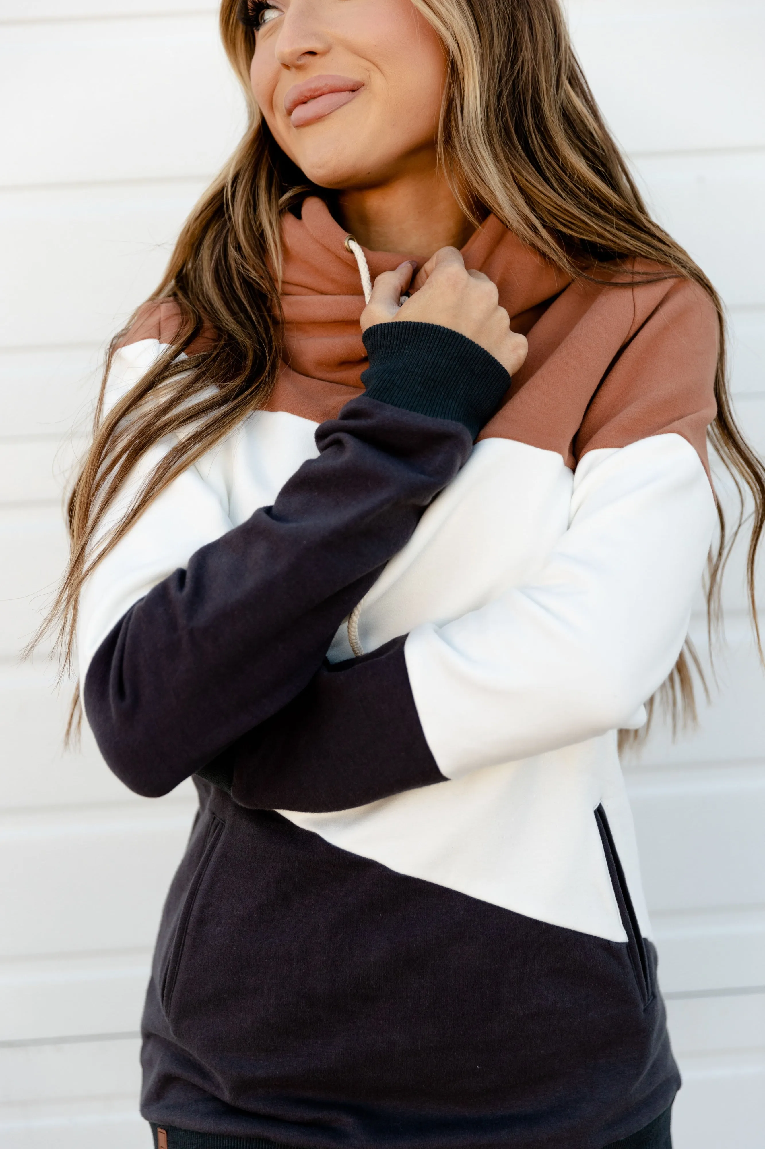 Ampersand Avenue Singlehood Sweatshirt Newport