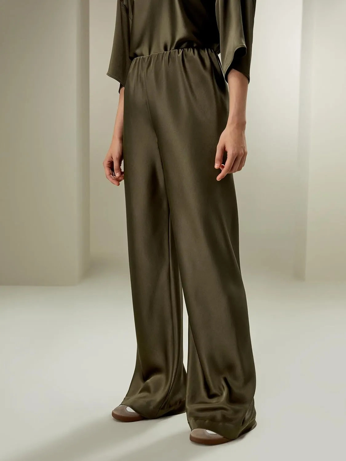 LilySilk Double-Faced Silk Charmeuse Pants for Women Dressy Oversized Wide Leg Full Length Draped Silk Trousers