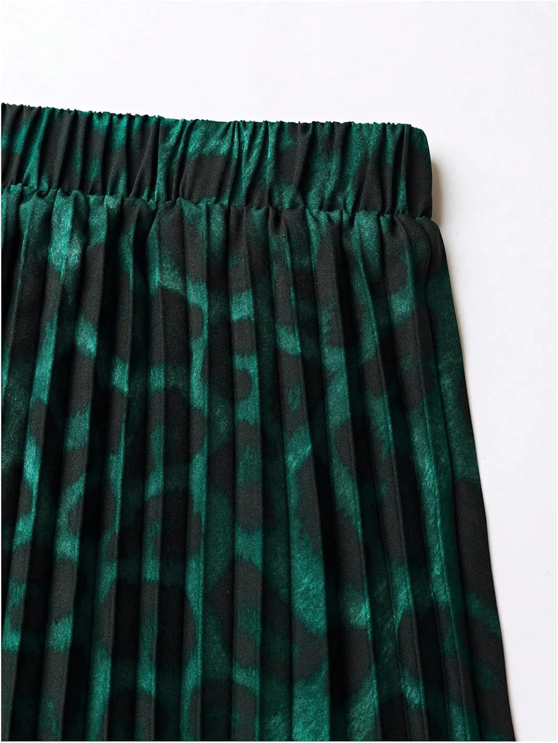 Milumia Women's Leopard Print Elastic High Waist Pleated A Line Long Skirts