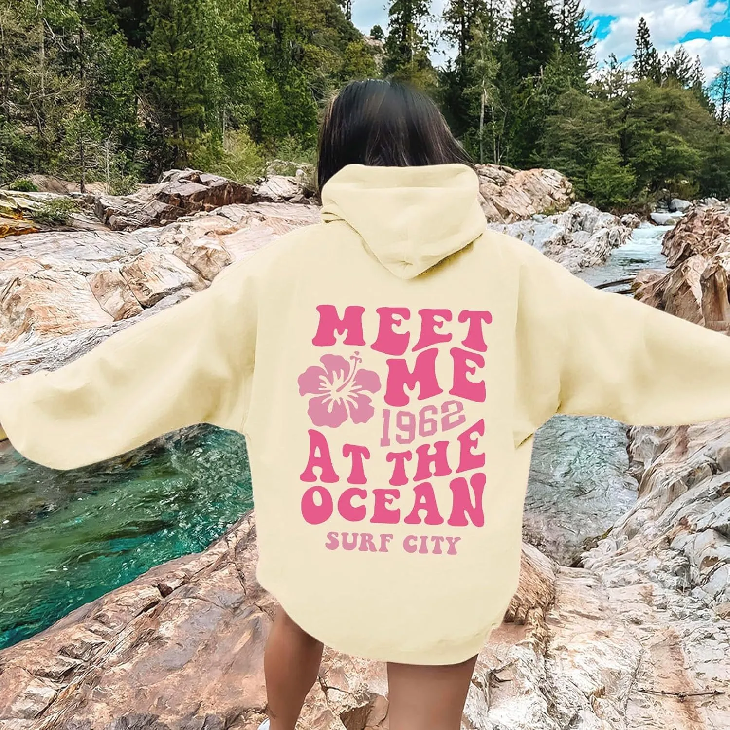 Pink Preppy Hoodie for Women Teen Girls Meet Me at The Ocean Graphic Y2K Comfort Hoodie Oversized Hooded Sweatshirts