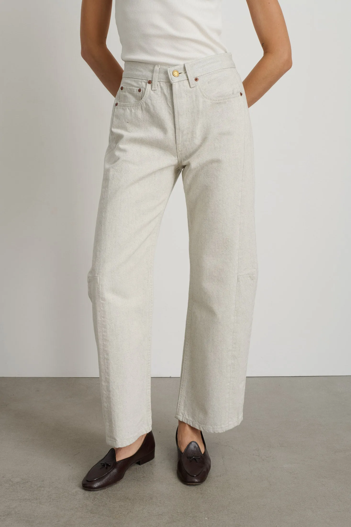 Slim Lasso Jean Moon Rinse