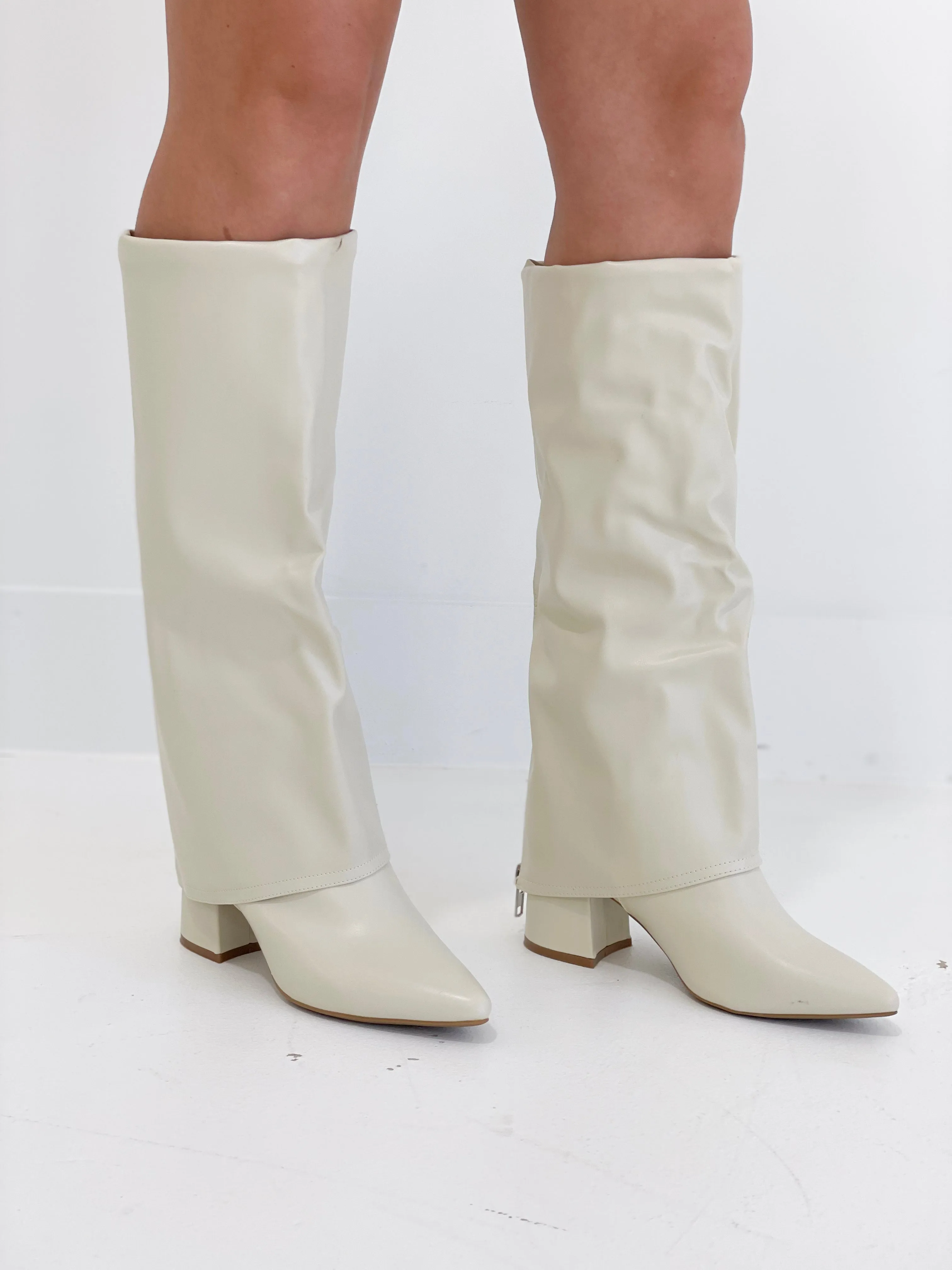 Vivi Foldover Boots - Beige