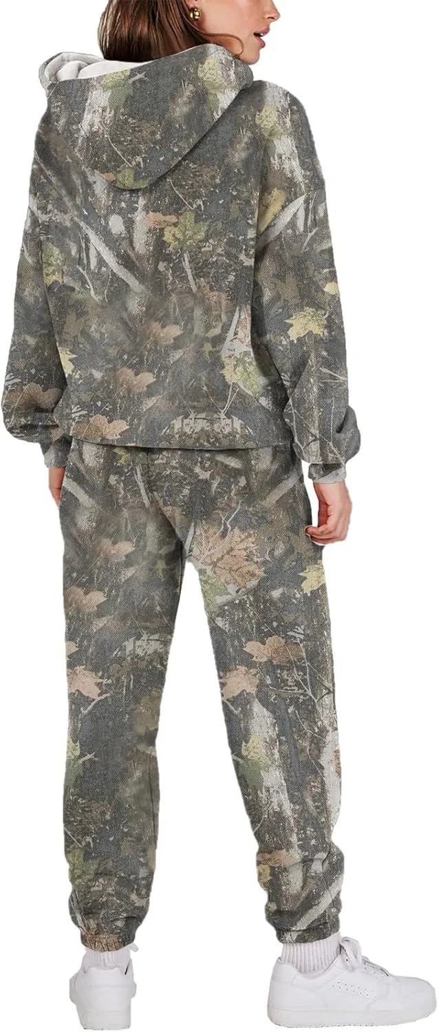 Women's Camo Sweatsuit Set - 2 Piece: Oversized Maple Leaf Print Hoodie & Sweatpants